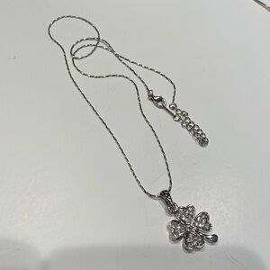 18 gold plated necklace with silver pendant